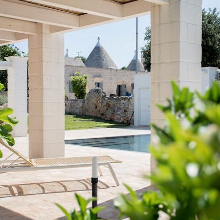 Trullo Cinquenoci Suite Locorotondo Exterior foto